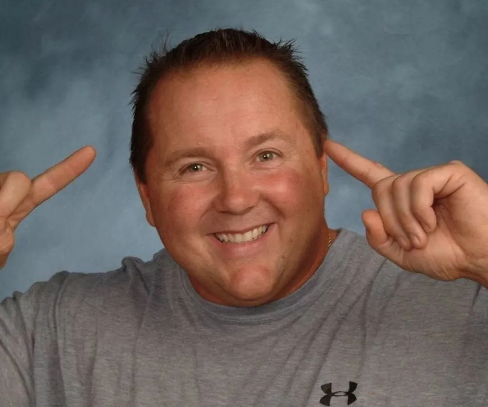 Slide of Cape Cod Roofing and Siding