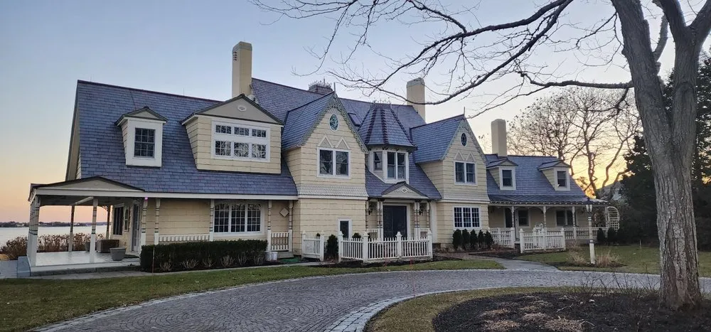 Slide of Cape Cod Roofing and Siding