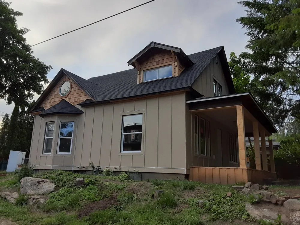 Reliable residential roofing service in Coeur d'Alene, ID by Capella Construction