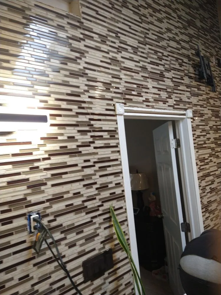 Slide of Capital 7 Logistics