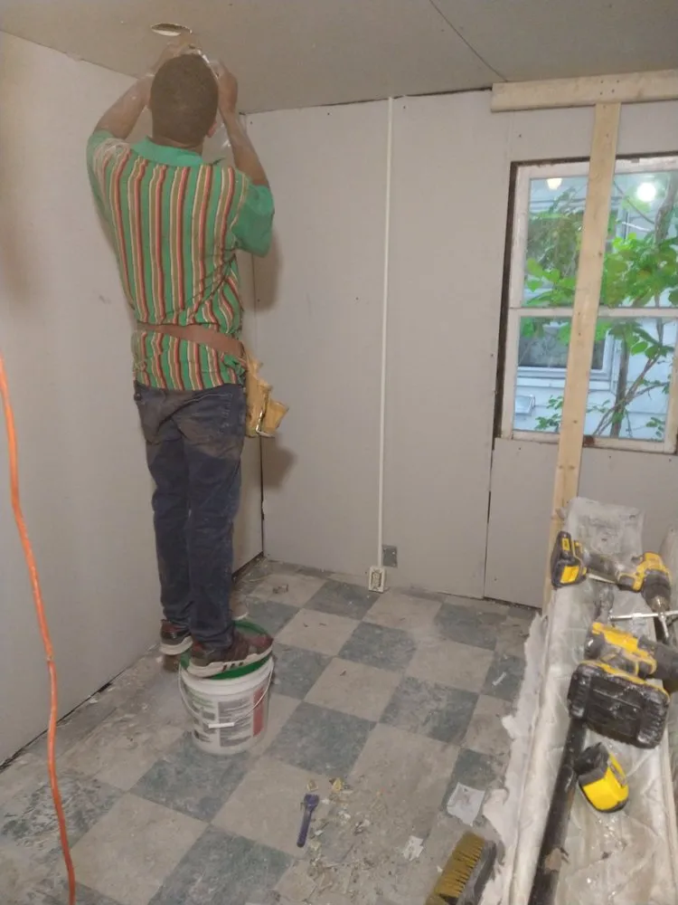 Slide of Capital 7 Logistics