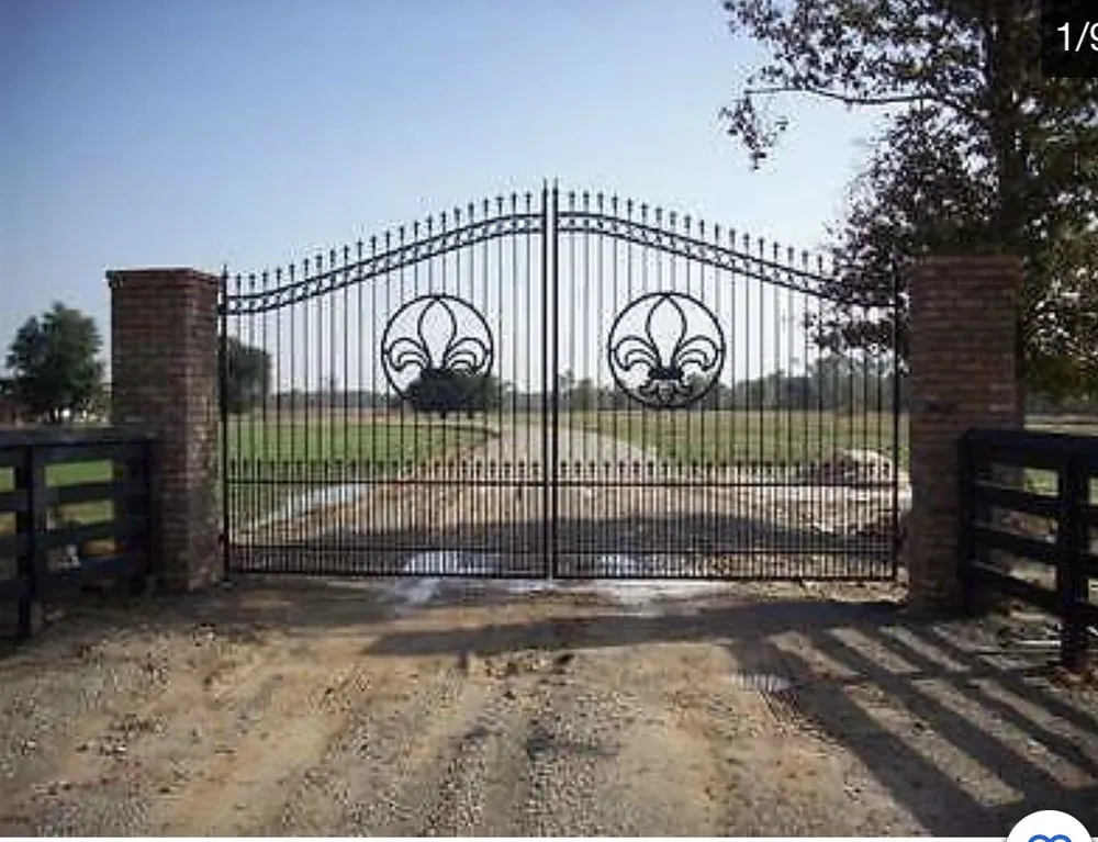 Slide of Capital Construction Group