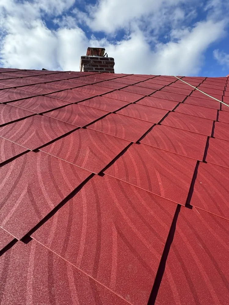 Slide of Capital Diamond Roofing