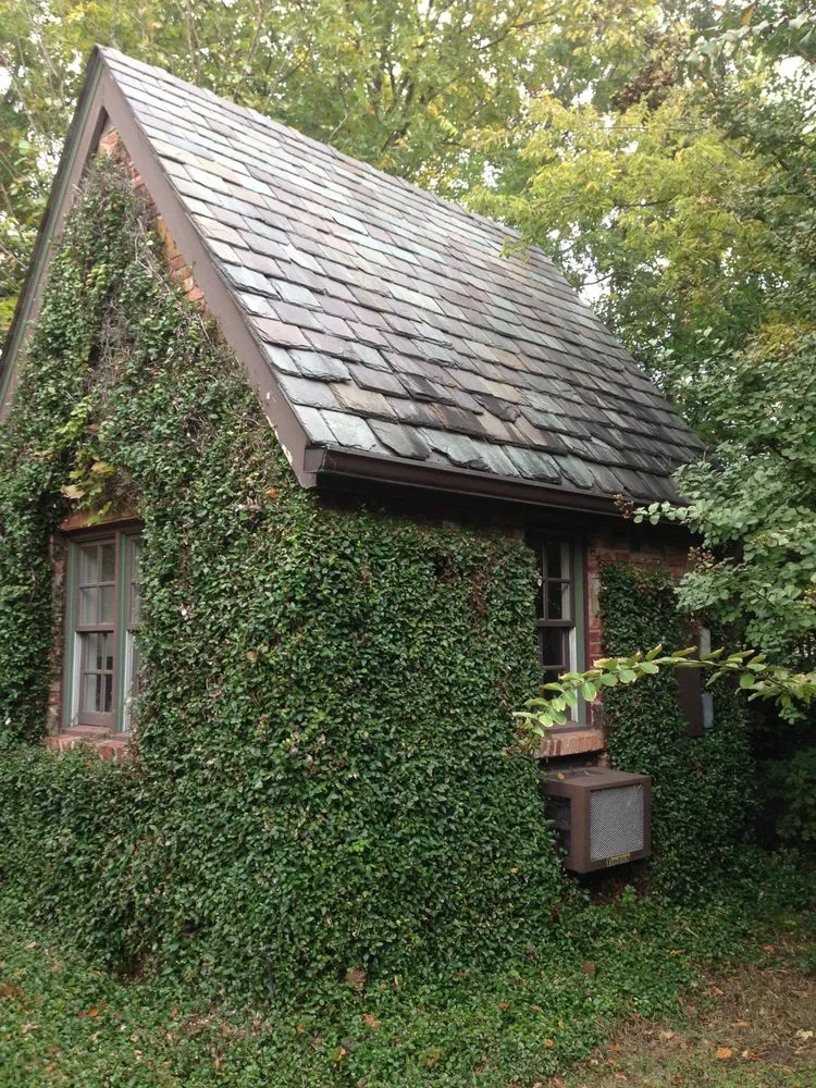 Slide of Capital Roofing Contractors