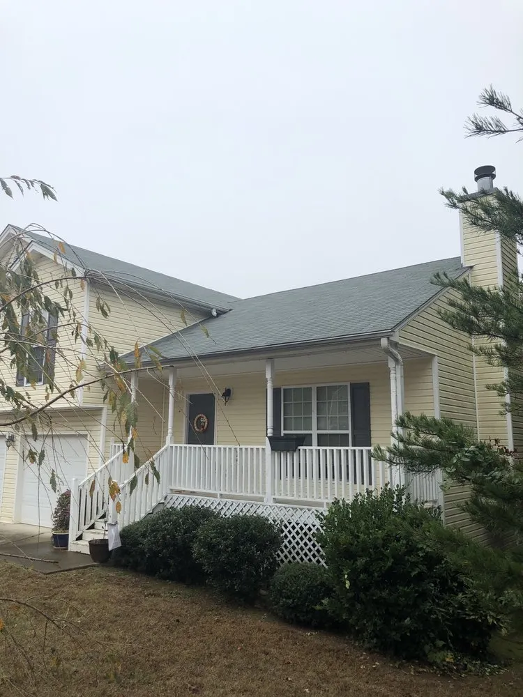 Slide of Capital Roofing