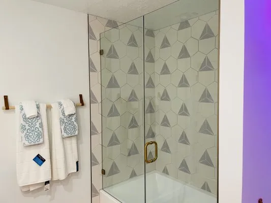 Capital Siding And Roofing Contractors Logo