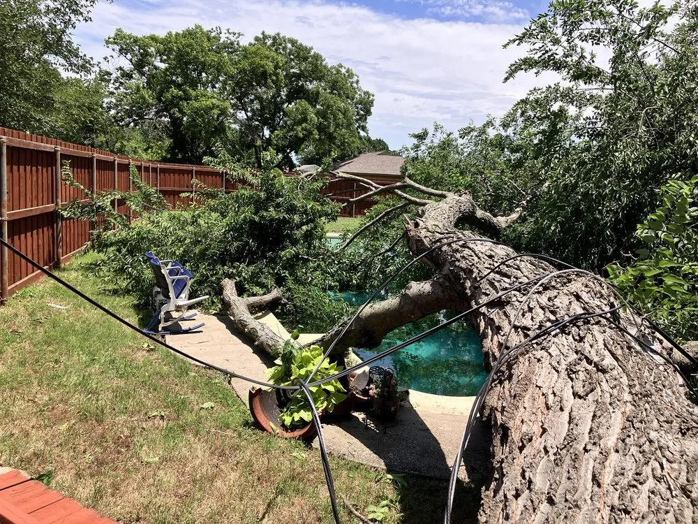 Slide of Capitol Roofing & Construction
