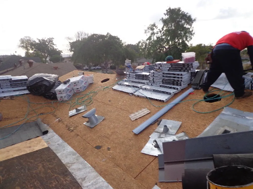 Slide of Capitol Roofing