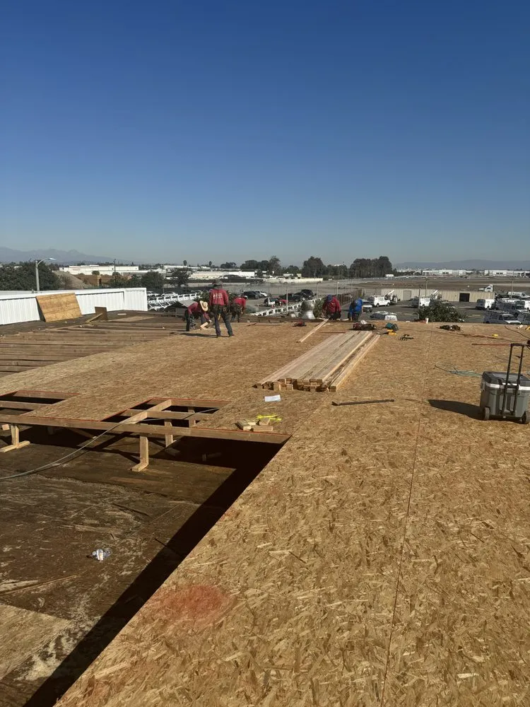 Slide of Capitol Roofing