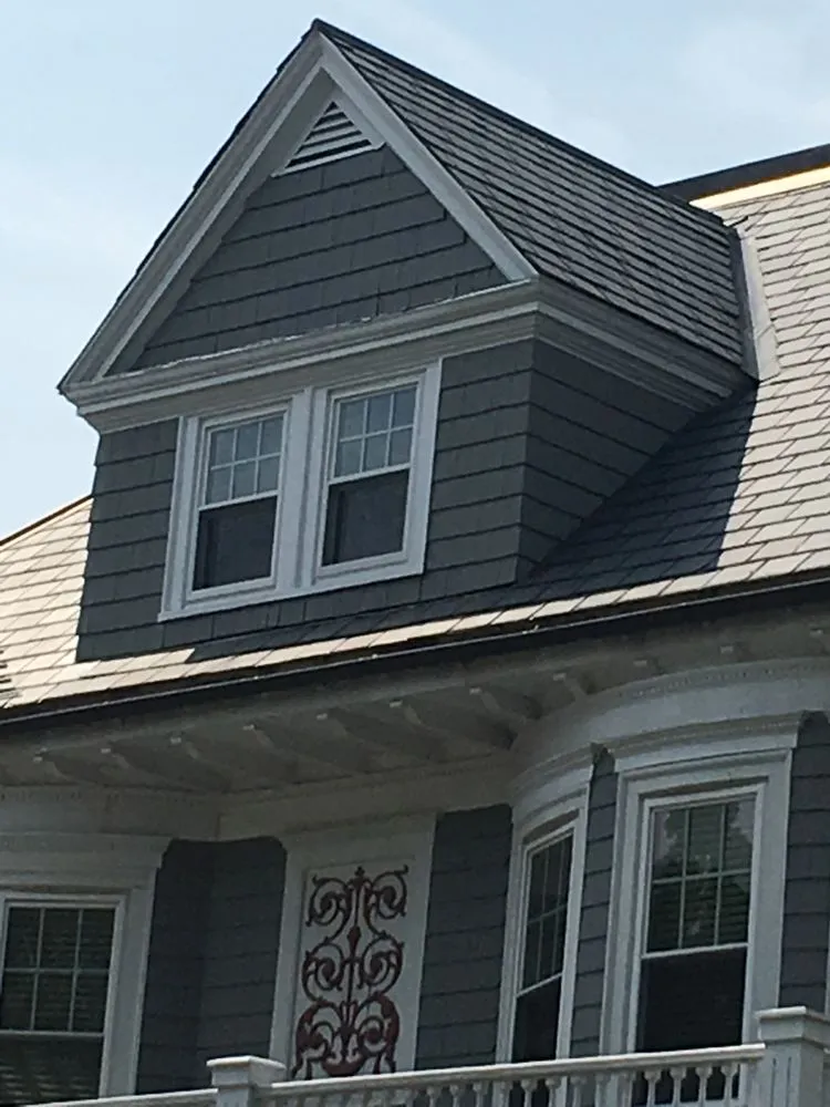 Slide of Capitol Roofing