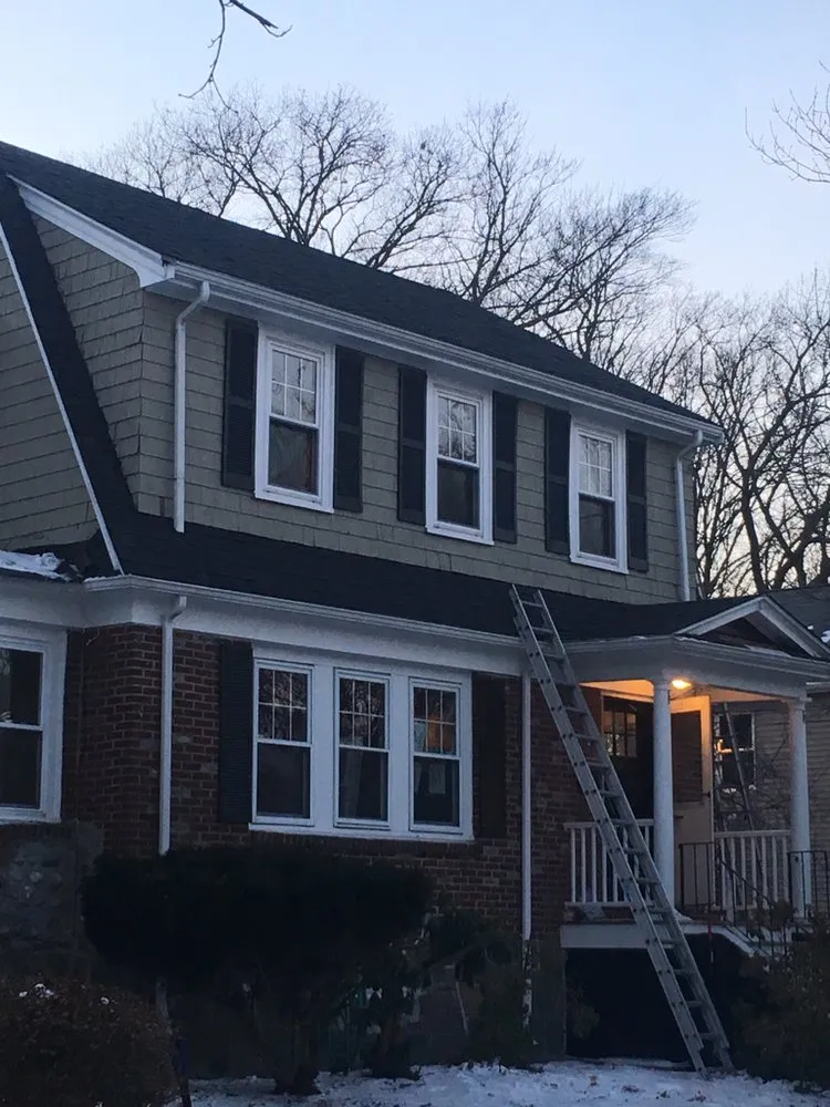 Slide of Capitol Roofing