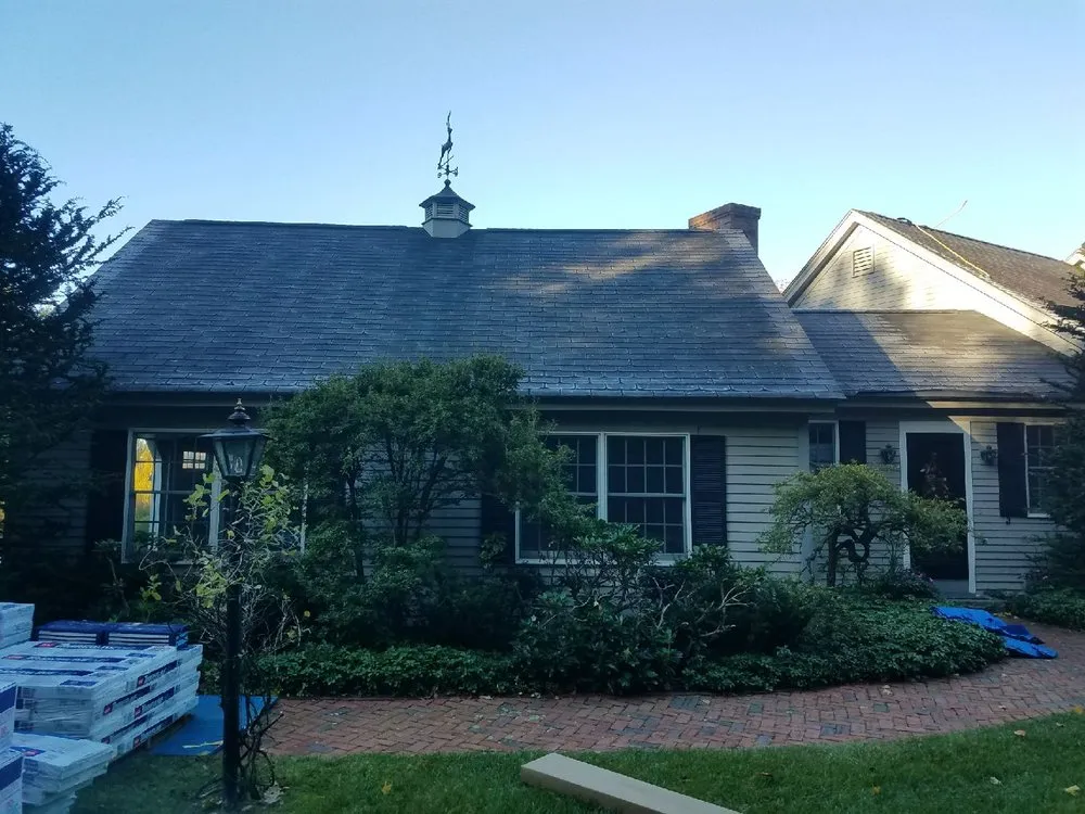 Slide of Capitol Roofing