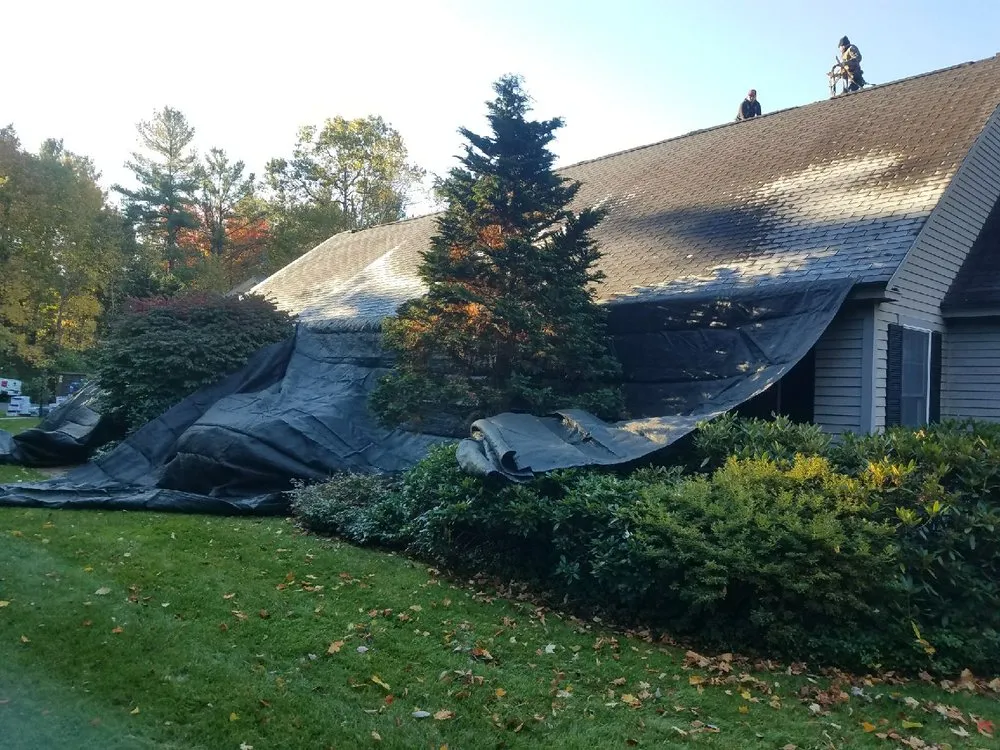 Slide of Capitol Roofing
