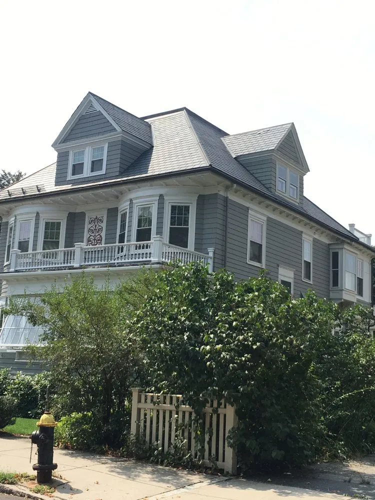 Slide of Capitol Roofing