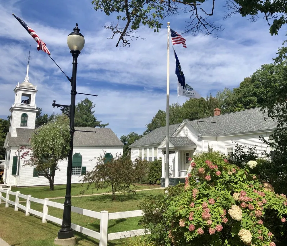 Slide of Capitol Roofing