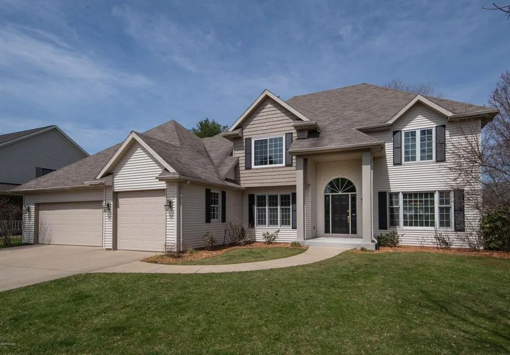 Slide of Capstone Home Improvement