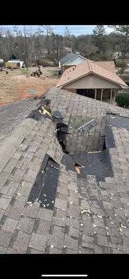 Capstone Roofing Logo
