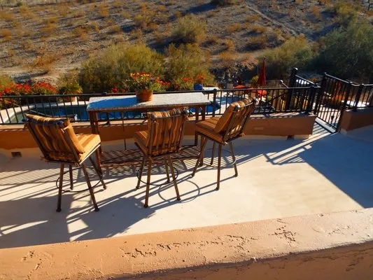 Capstone Roofing Logo