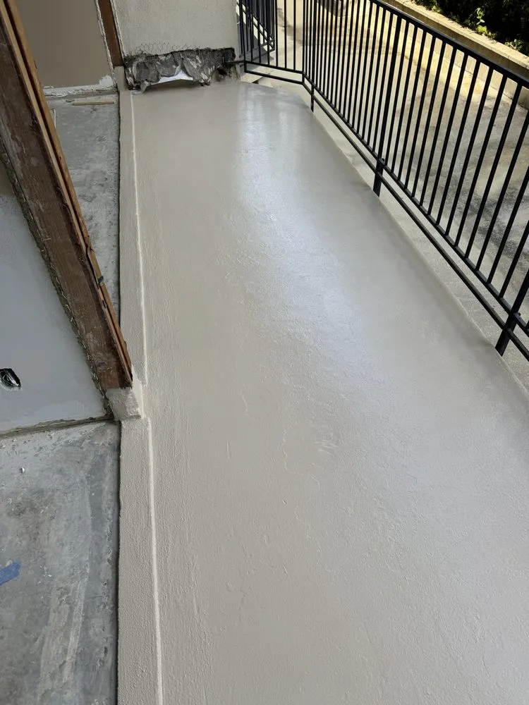 Slide of Carafa Roofing