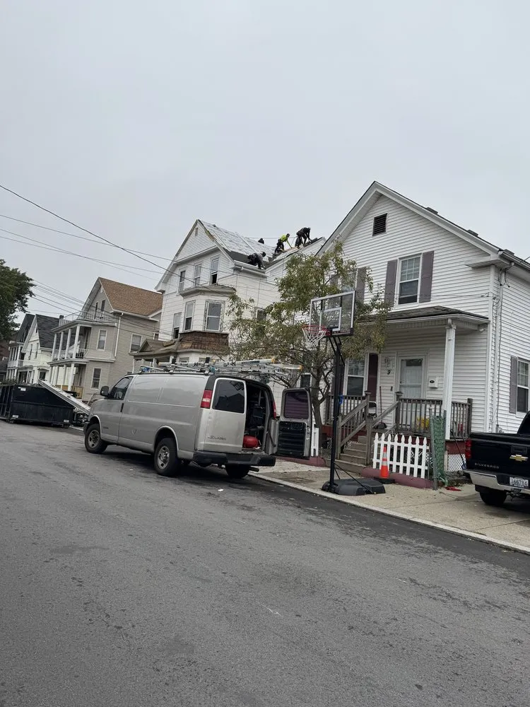 Slide of Caranqui Construction
