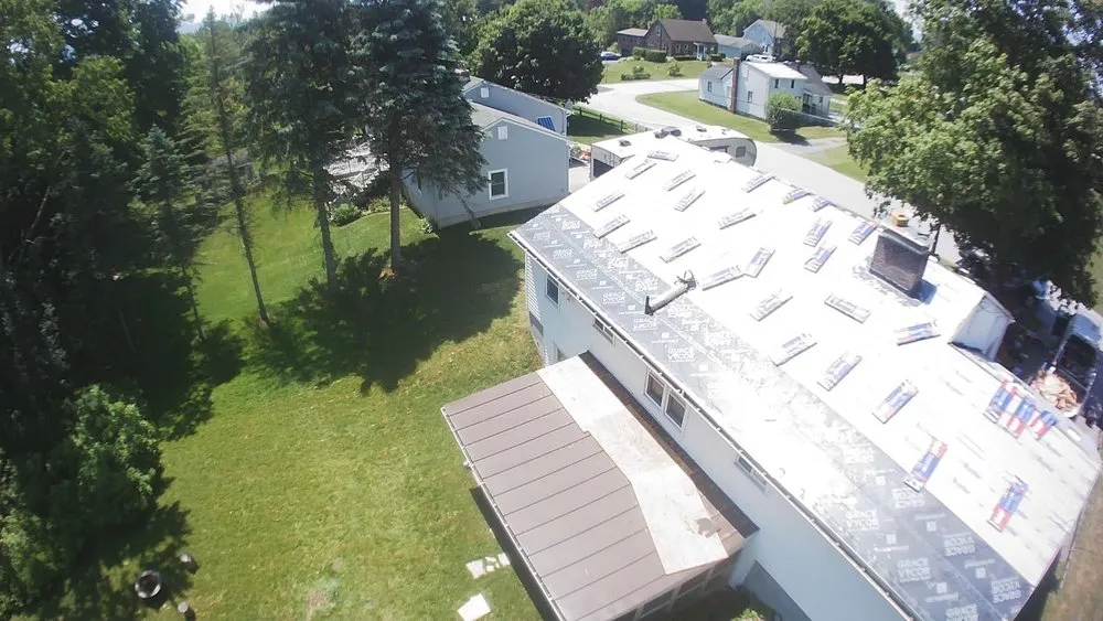 Slide of Caranqui Construction