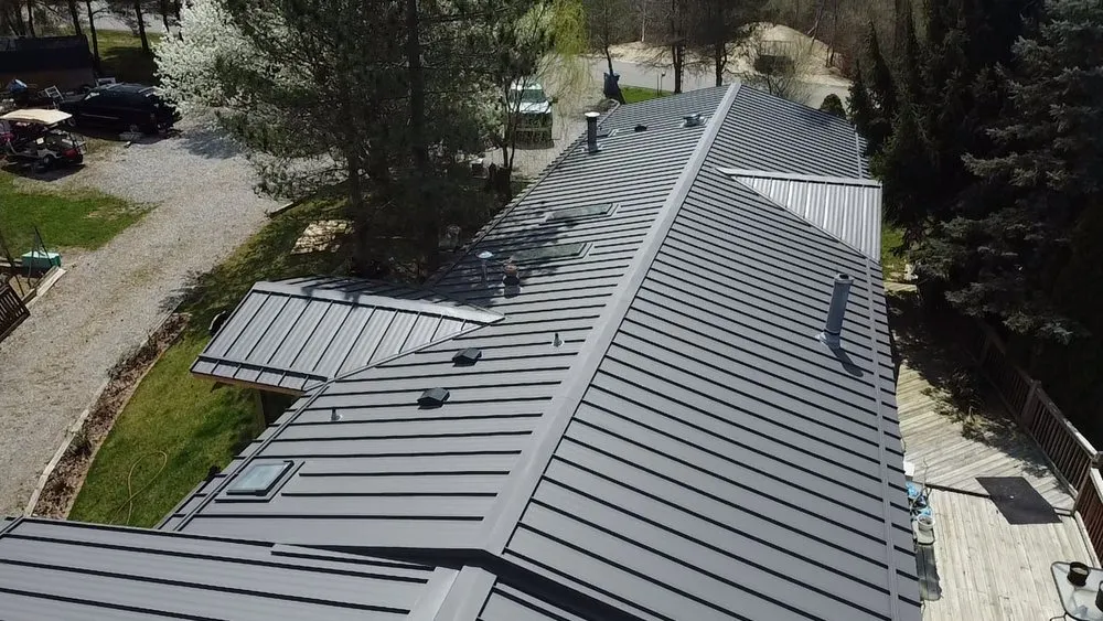 Top-rated residential roofing service experts serving Camden, MI - Carbon Roofing