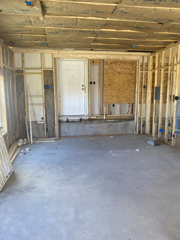 Slide of Cardenas Construction