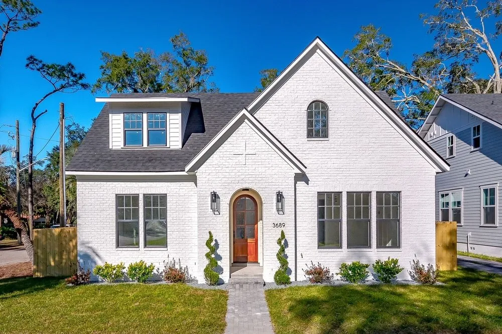 Slide of Cardinal Contracting