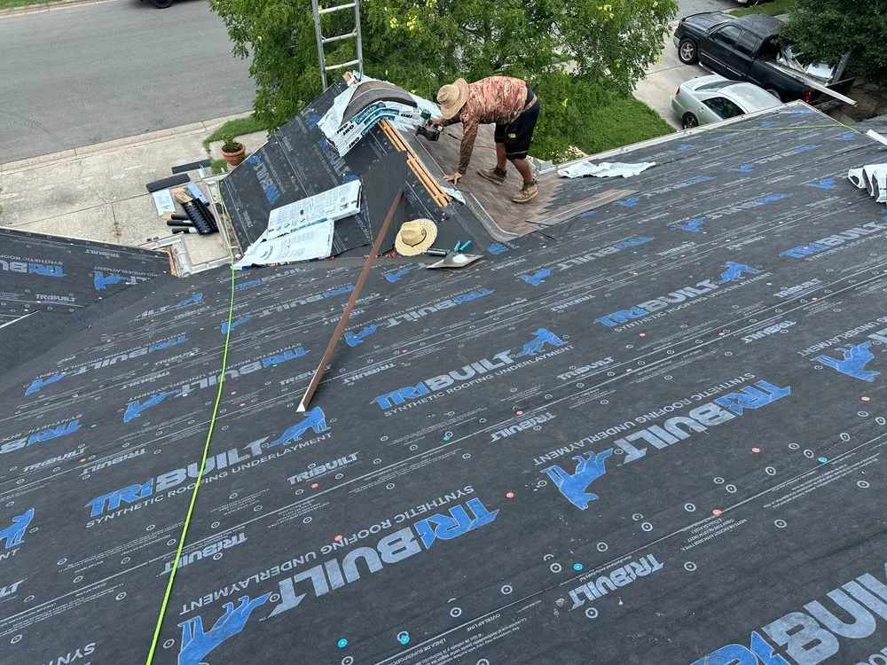 Slide of Cardinal Roofing and Exteriors