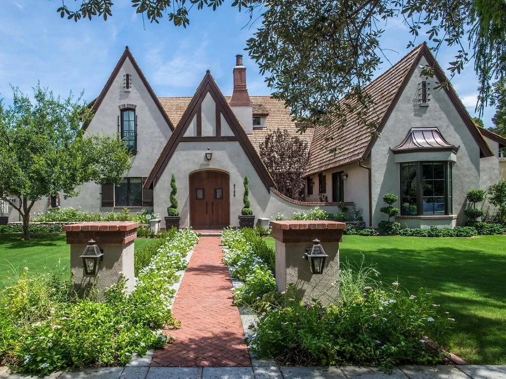Slide of Cardinal Roofing