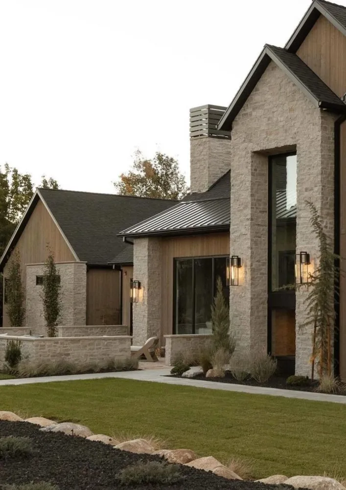 Top-rated storm damage roof repair in Tampa Bay, FL by Cardosa Development
