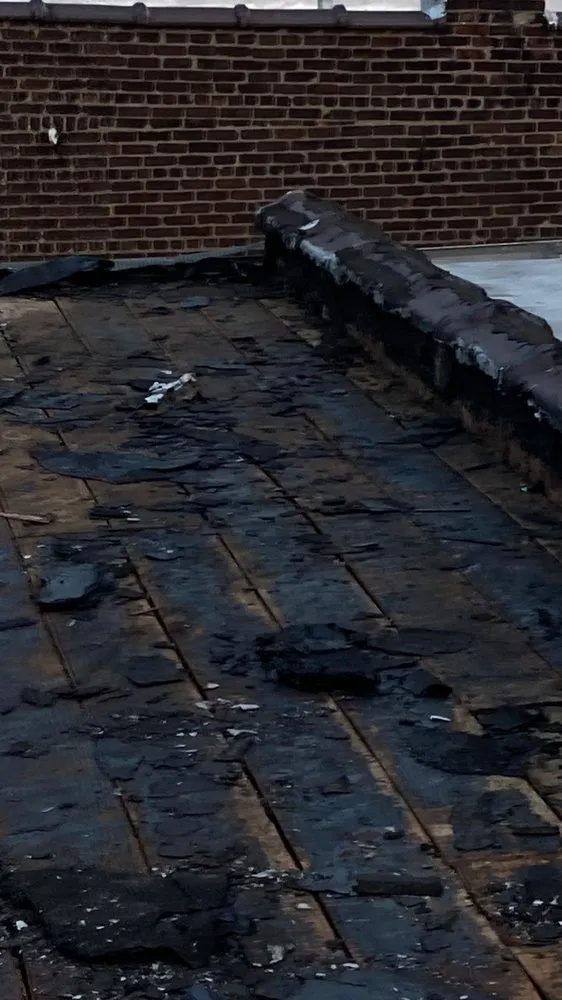 Slide of Cardozo Roofing & Siding