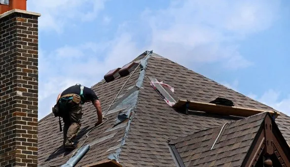 Slide of Carl Bennett Roofing