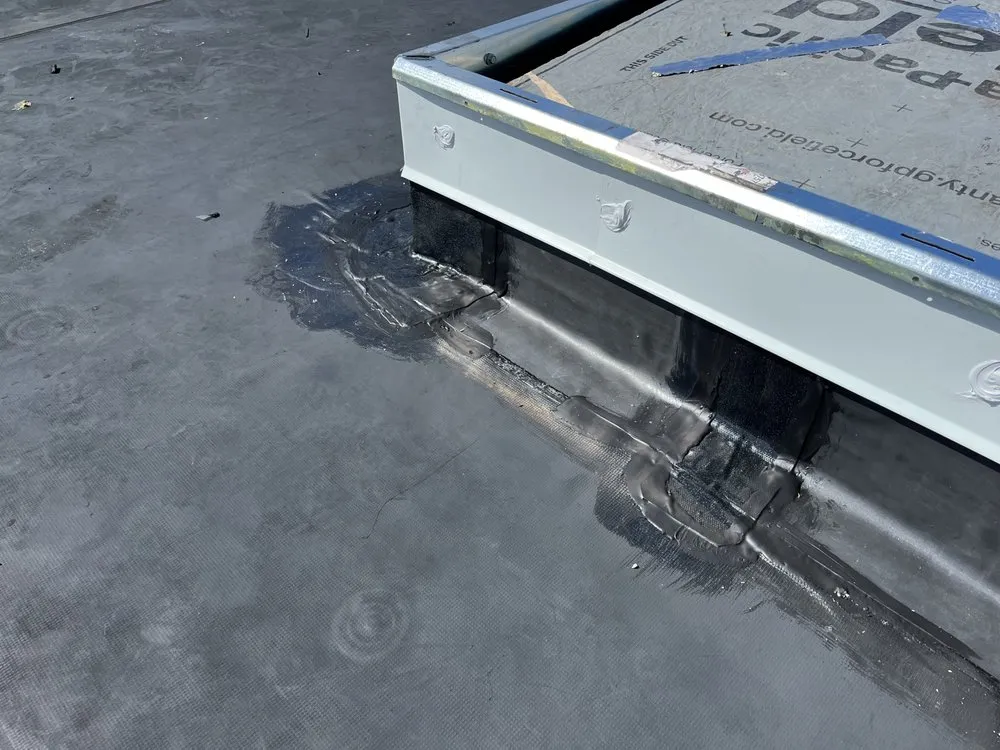 Slide of Carlos & Jorge Roofing