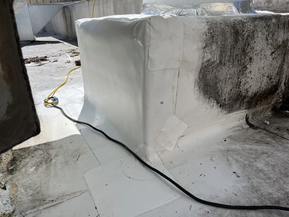 Slide of Carlos & Jorge Roofing