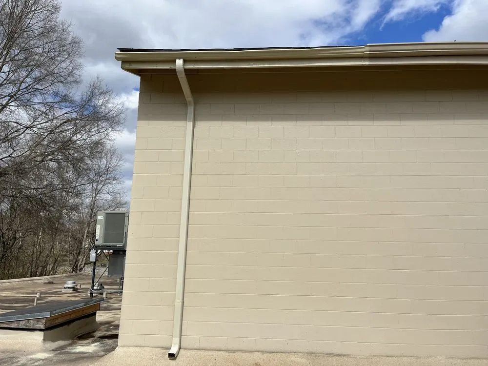 Slide of Carlos & Jorge Roofing