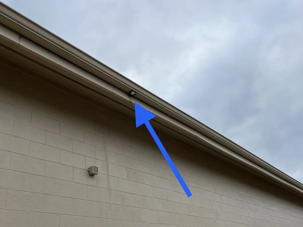 Slide of Carlos & Jorge Roofing