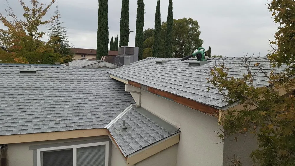 Slide of Carlos Galan Roofing