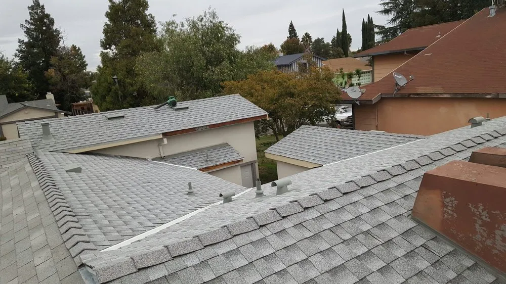 Slide of Carlos Galan Roofing