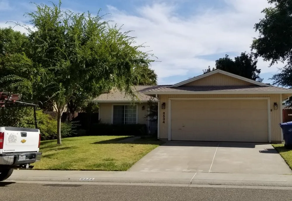 Slide of Carlos Galan Roofing