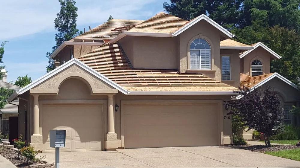 Slide of Carlos Galan Roofing