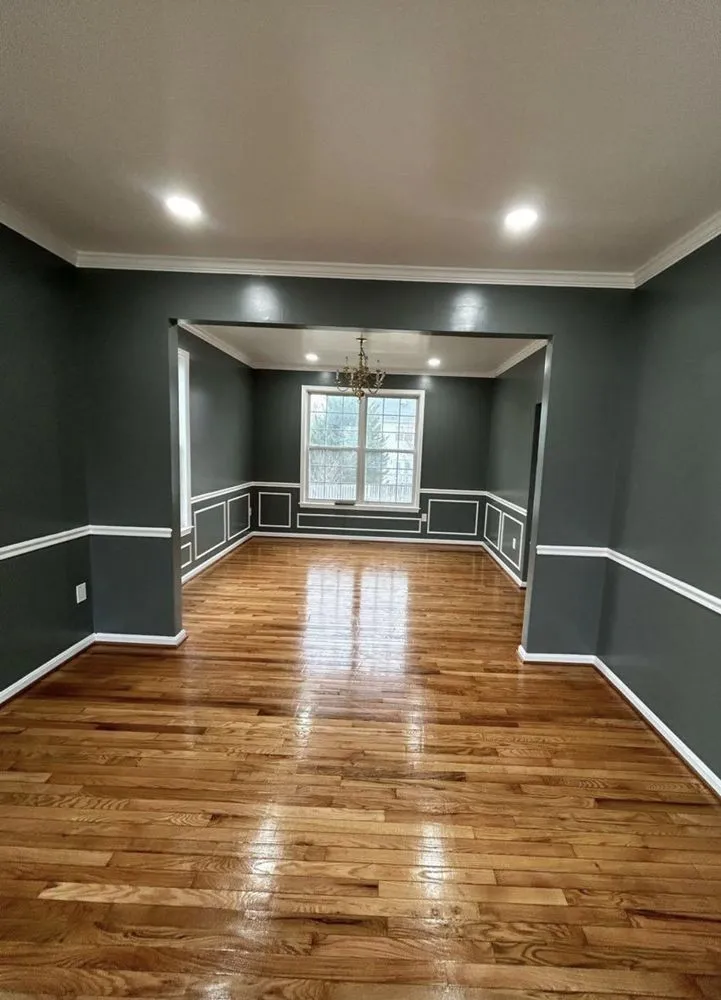 Slide of Carlos Orellana Services