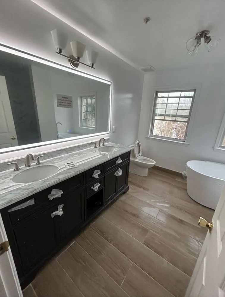 Slide of Carlos Orellana Services