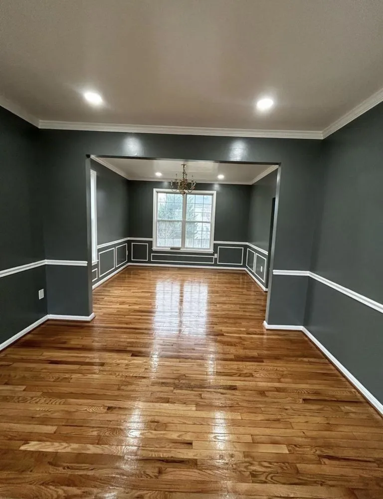 Slide of Carlos Orellana Services