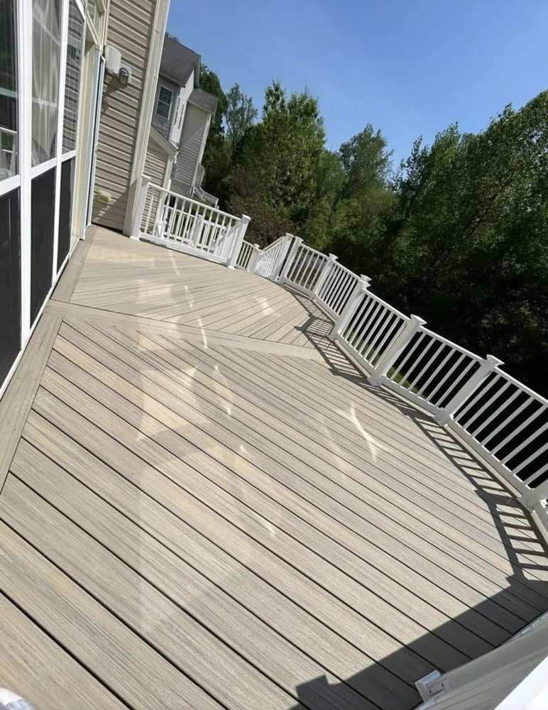 Slide of Carlos Orellana Services