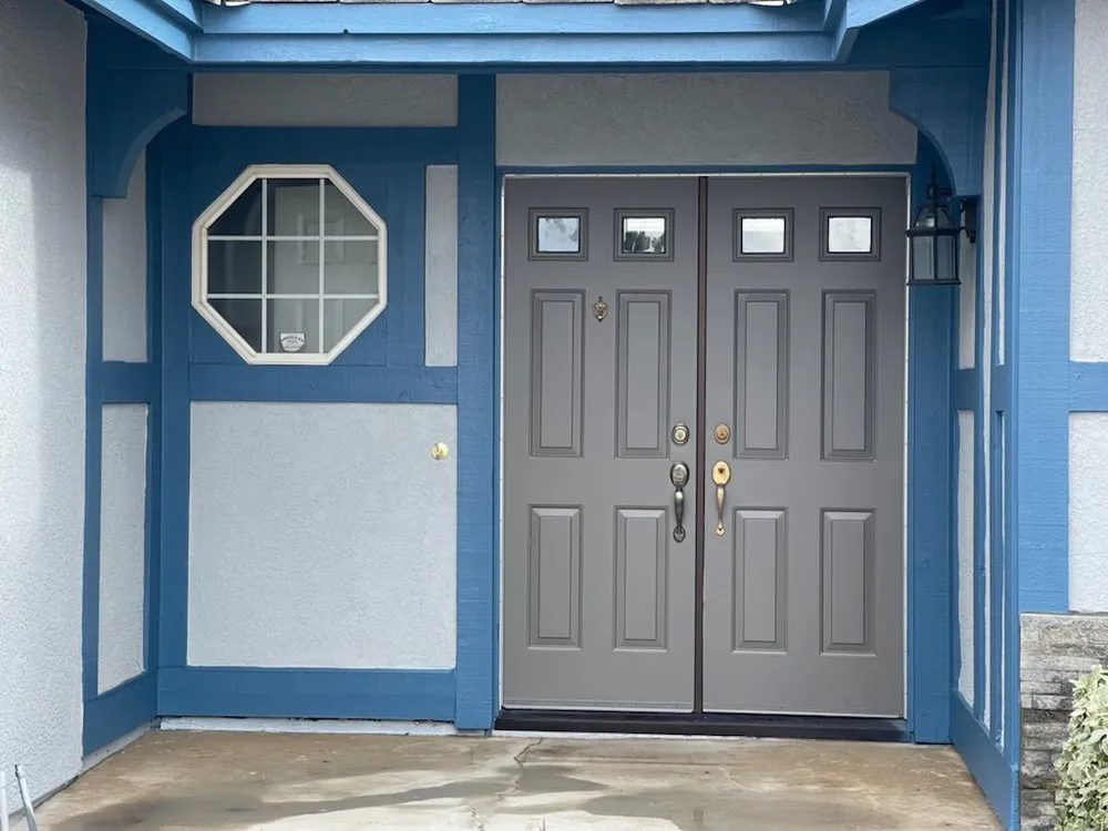 Slide of Carlos Roofing