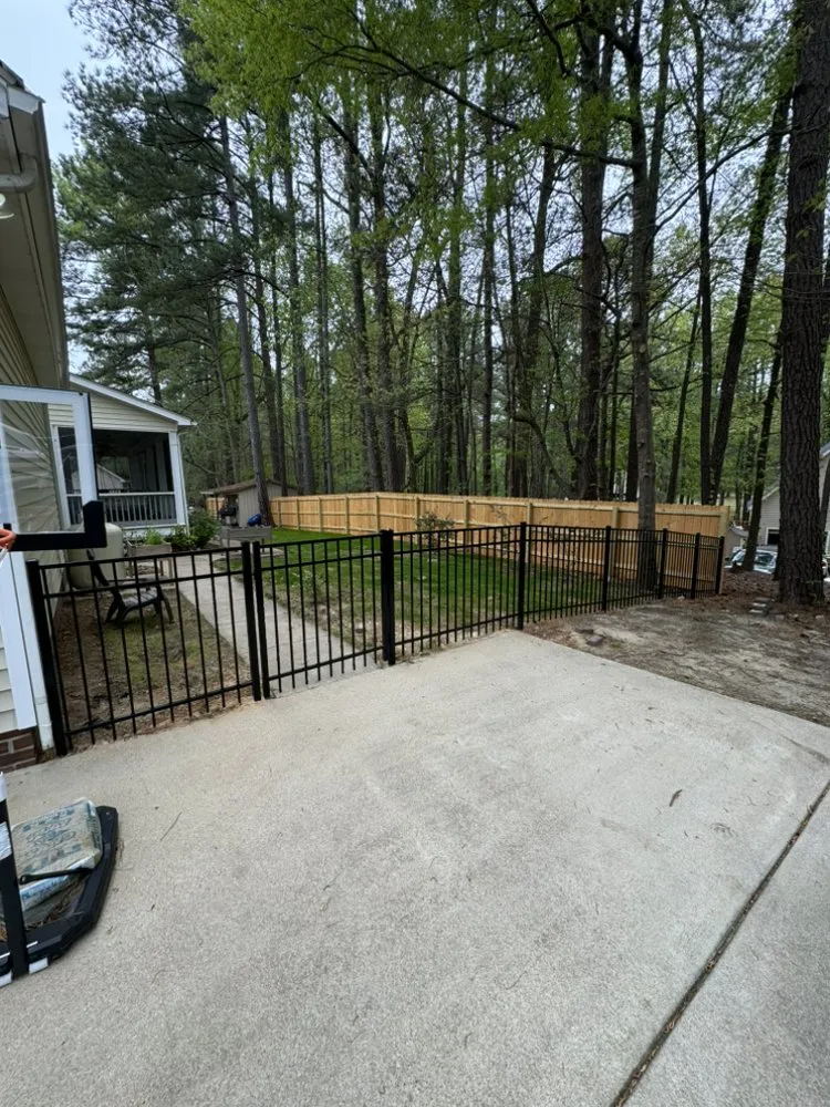 Slide of Carolina Quality Fencing