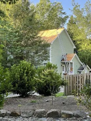 Carolina Roofing & Vinyl Siding Logo