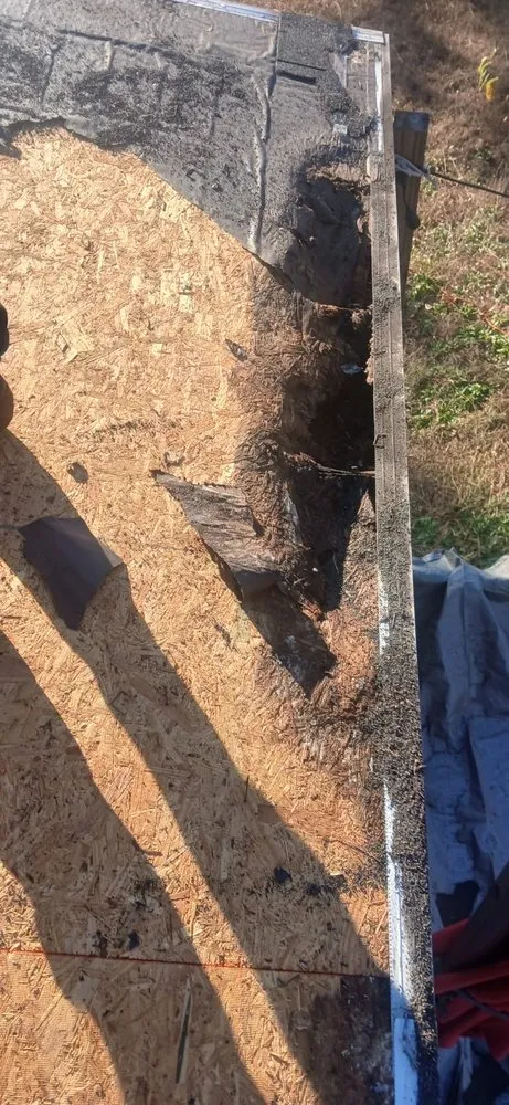 Slide of Carolina Roofing And More