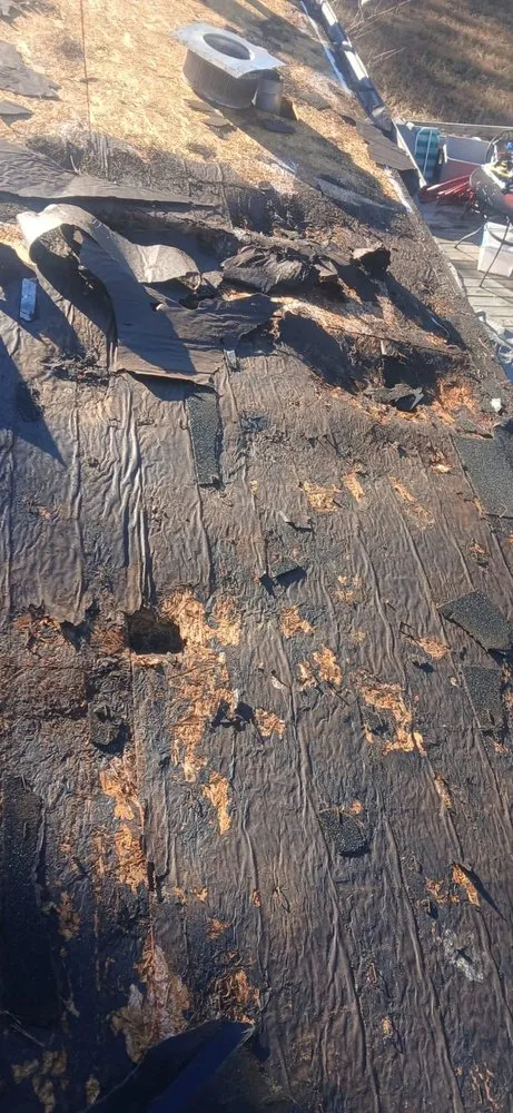 Slide of Carolina Roofing And More